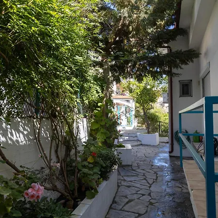 Cristels Guest house 3*